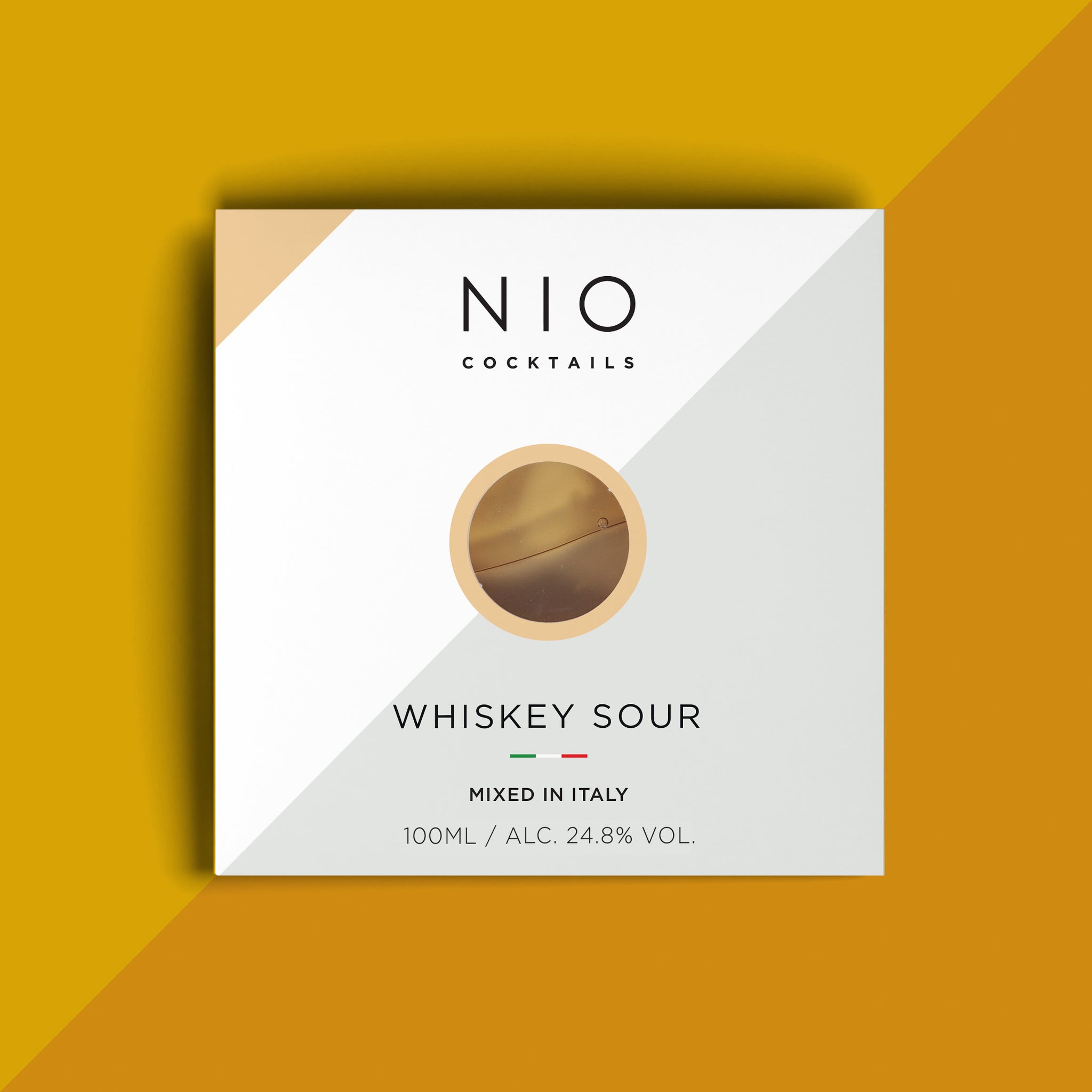 WHISKEY-SOUR COCKTAIL